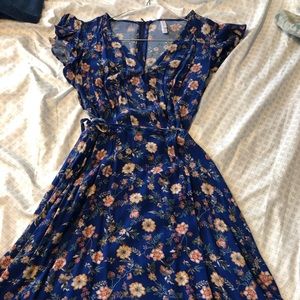 Blue floral wrap dress size XS